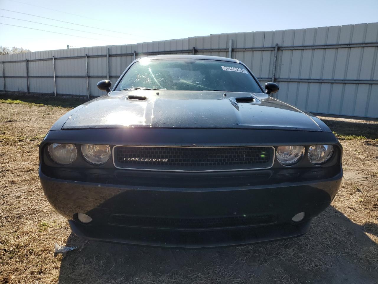 Photo 4 VIN: 2C3CDYAG7EH208198 - DODGE CHALLENGER 