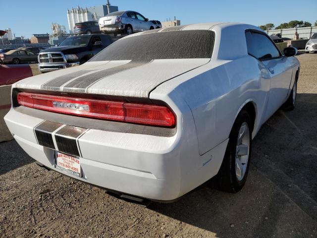 Photo 3 VIN: 2C3CDYAG7EH247289 - DODGE CHALLENGER 