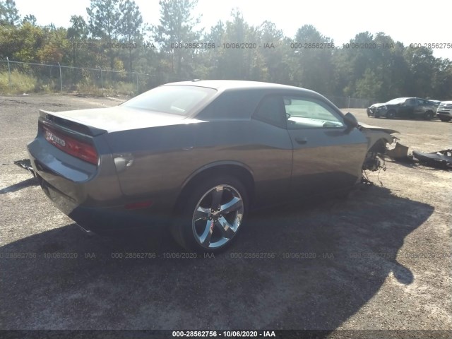 Photo 3 VIN: 2C3CDYAG7EH306468 - DODGE CHALLENGER 