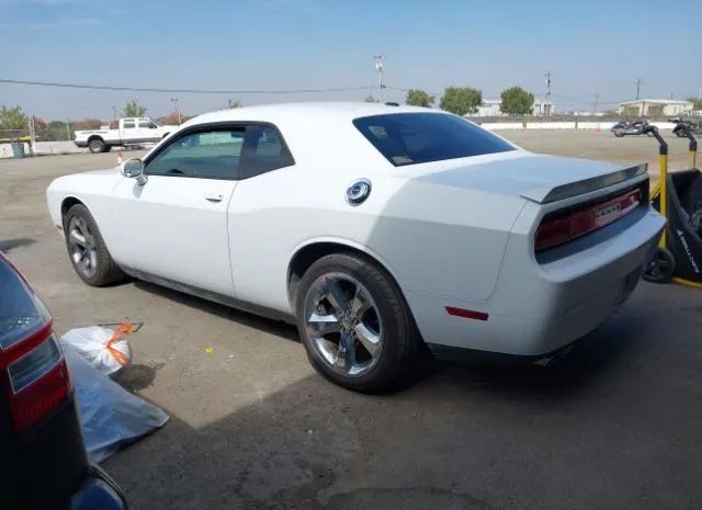 Photo 2 VIN: 2C3CDYAG7EH311475 - DODGE CHALLENGER 