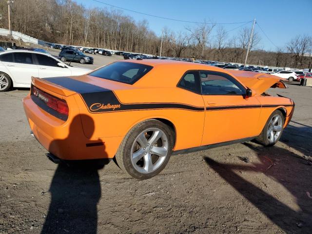 Photo 2 VIN: 2C3CDYAG8CH141480 - DODGE CHALLENGER 