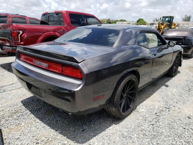 Photo 3 VIN: 2C3CDYAG8DH548913 - DODGE CHALLENGER 