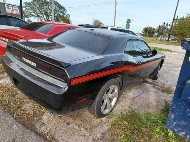 Photo 3 VIN: 2C3CDYAG8DH700222 - DODGE CHALLENGER 