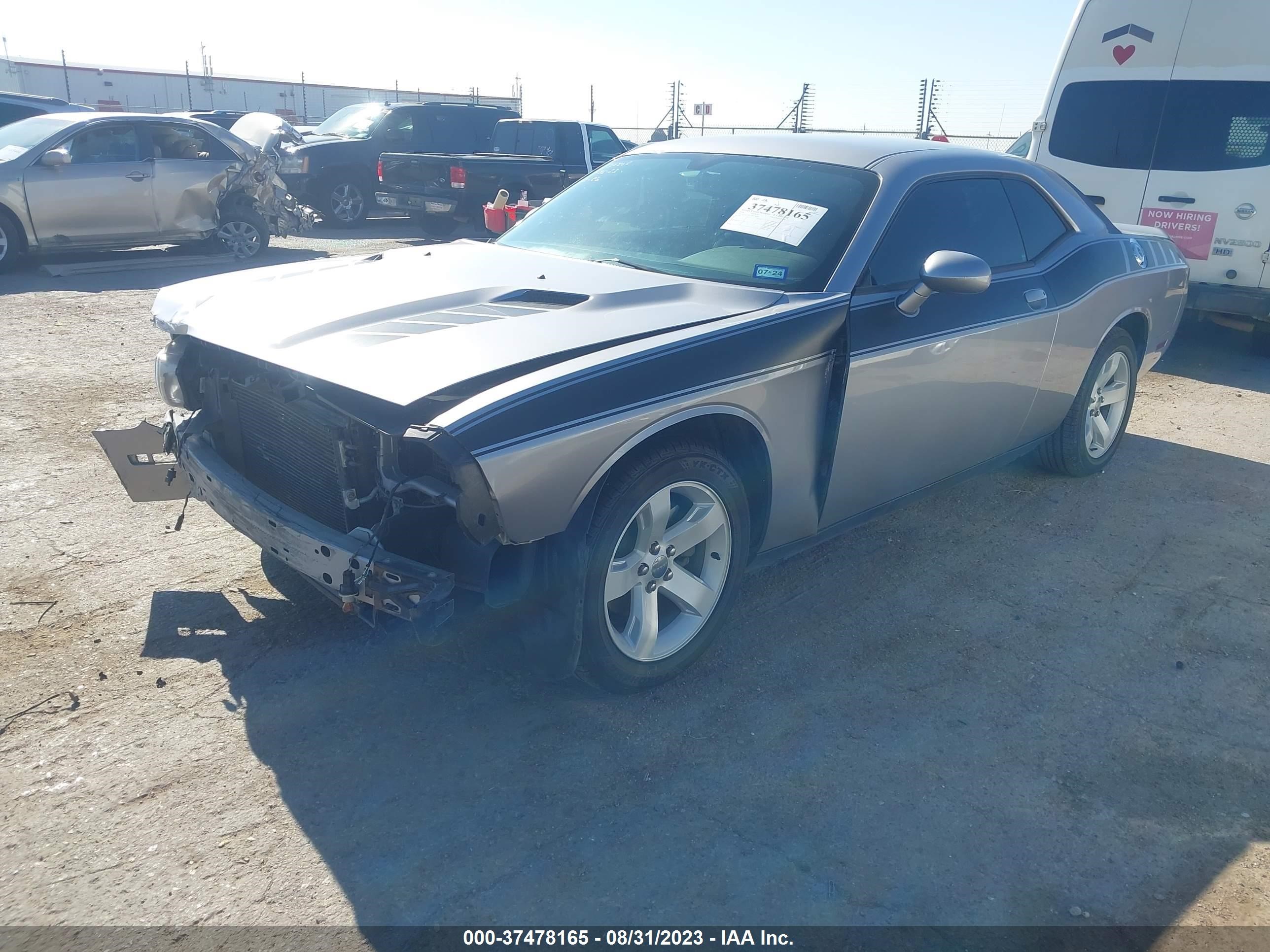 Photo 1 VIN: 2C3CDYAG8EH270080 - DODGE CHALLENGER 