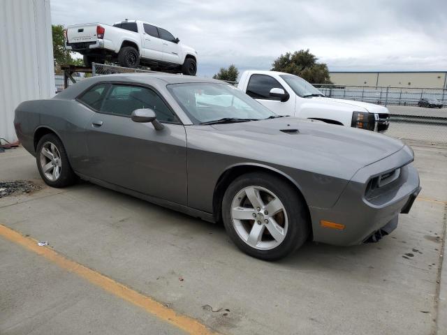 Photo 3 VIN: 2C3CDYAG9CH144730 - DODGE CHALLENGER 