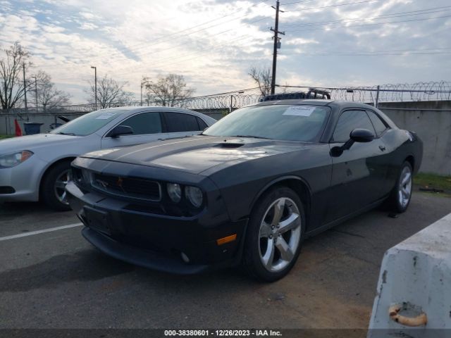 Photo 1 VIN: 2C3CDYAG9CH235738 - DODGE CHALLENGER 