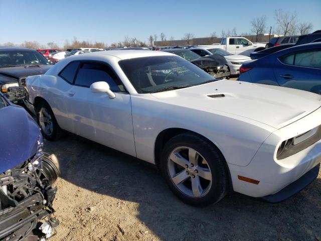 Photo 3 VIN: 2C3CDYAG9CH294059 - DODGE CHALLENGER 