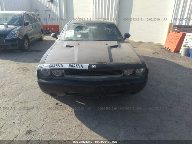 Photo 5 VIN: 2C3CDYAG9DH607564 - DODGE CHALLENGER 