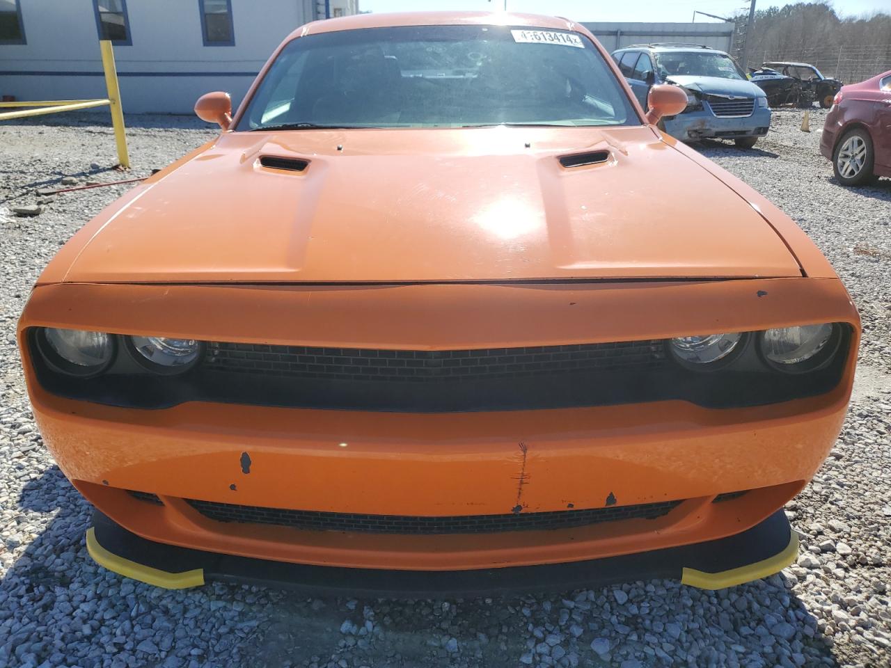 Photo 4 VIN: 2C3CDYAG9EH142527 - DODGE CHALLENGER 