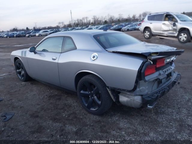 Photo 2 VIN: 2C3CDYAG9EH183952 - DODGE CHALLENGER 