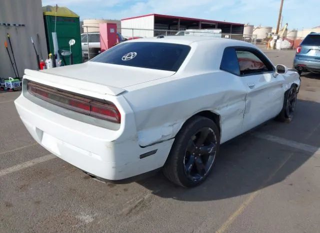 Photo 3 VIN: 2C3CDYAG9EH254194 - DODGE CHALLENGER 