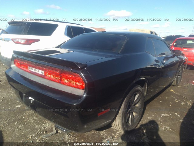 Photo 3 VIN: 2C3CDYAG9EH313731 - DODGE CHALLENGER 