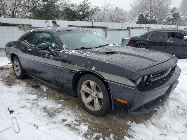 Photo 3 VIN: 2C3CDYAGXCH235098 - DODGE CHALLENGER 