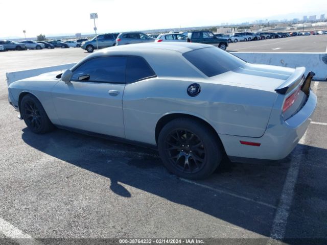 Photo 2 VIN: 2C3CDYAGXDH627855 - DODGE CHALLENGER 