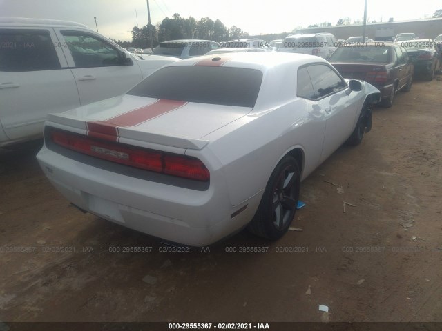 Photo 3 VIN: 2C3CDYAGXEH123467 - DODGE CHALLENGER 