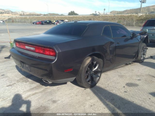 Photo 3 VIN: 2C3CDYAGXEH298351 - DODGE CHALLENGER 