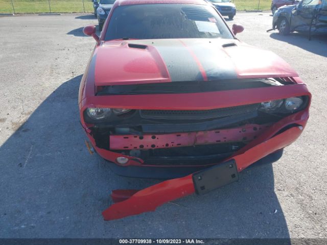 Photo 5 VIN: 2C3CDYBT0CH284824 - DODGE CHALLENGER 