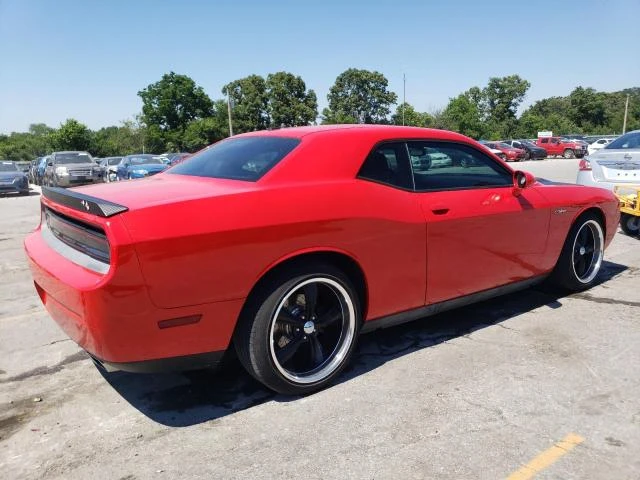 Photo 2 VIN: 2C3CDYBT1DH717066 - DODGE CHALLENGER 