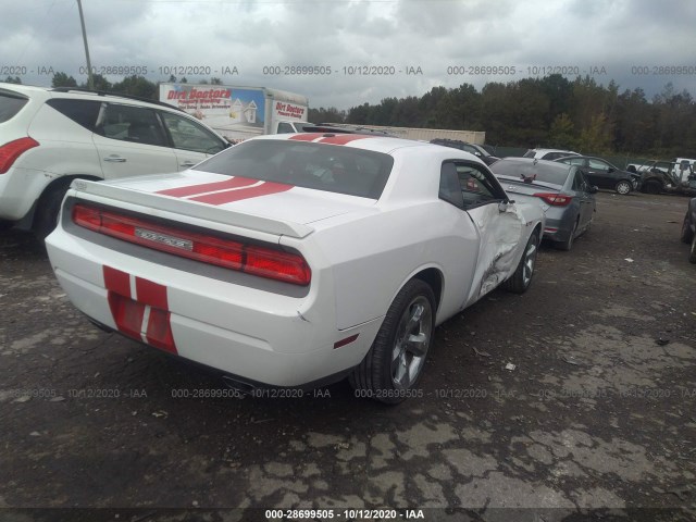 Photo 3 VIN: 2C3CDYBT2CH173904 - DODGE CHALLENGER 