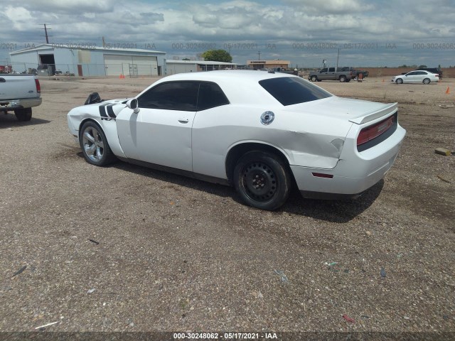 Photo 2 VIN: 2C3CDYBT2CH243627 - DODGE CHALLENGER 