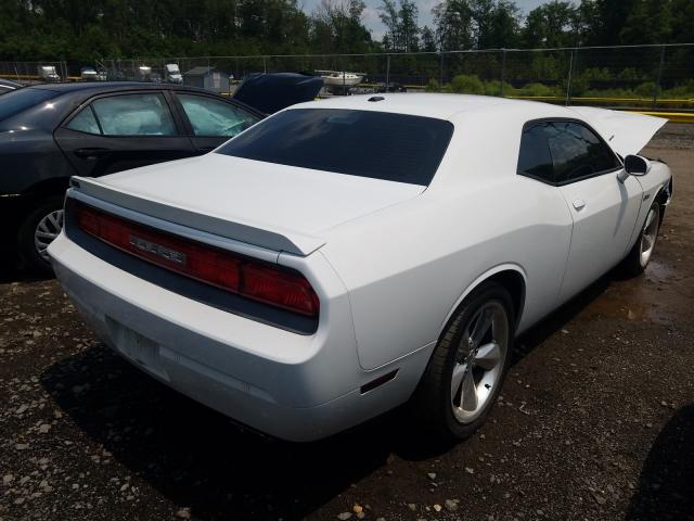 Photo 3 VIN: 2C3CDYBT2DH729002 - DODGE CHALLENGER 