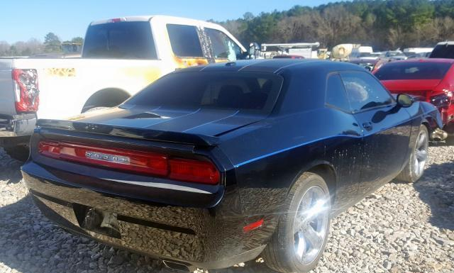 Photo 3 VIN: 2C3CDYBT5DH530946 - DODGE CHALLENGER 