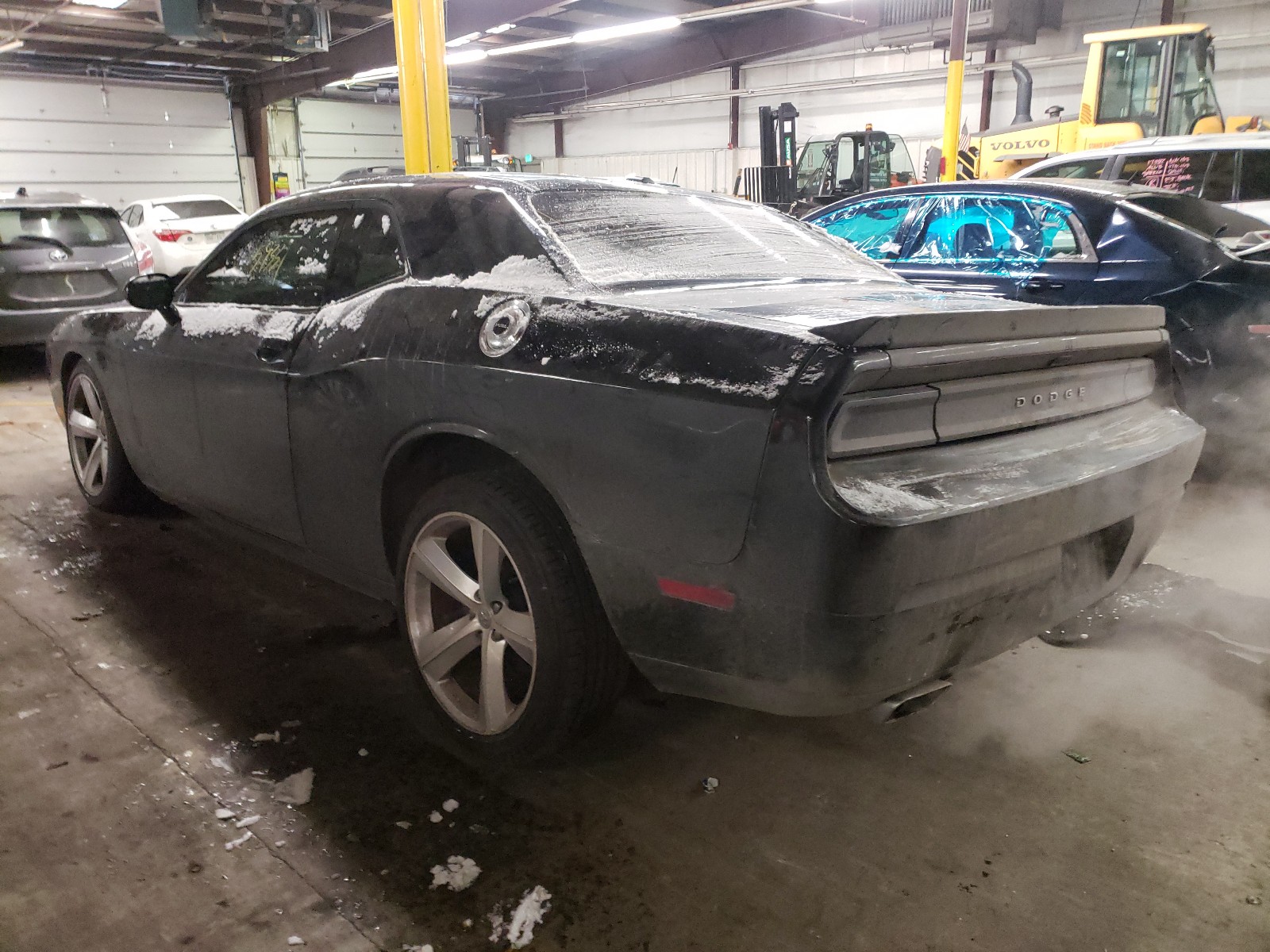 Photo 2 VIN: 2C3CDYBT7CH259662 - DODGE CHALLENGER 