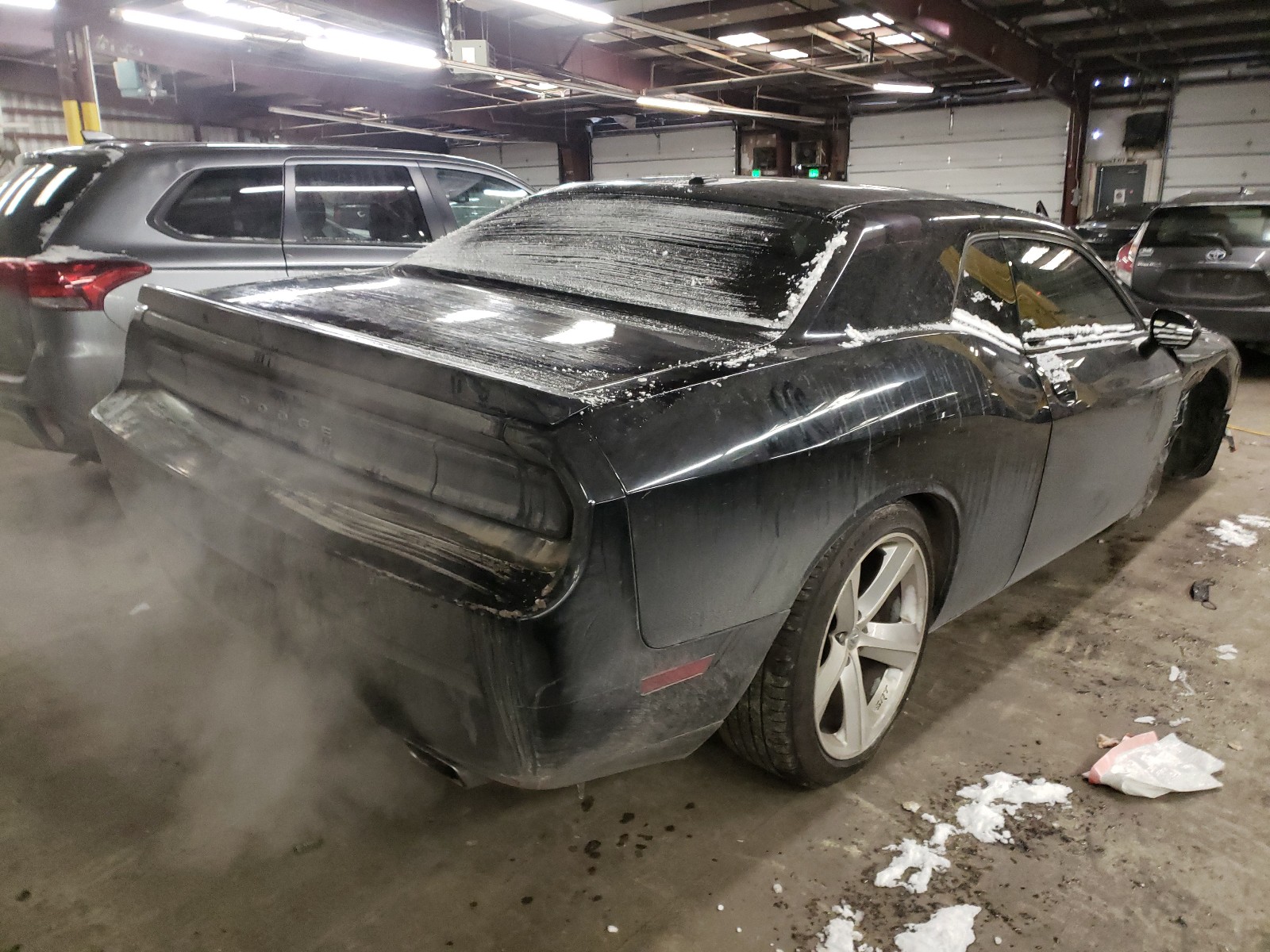 Photo 3 VIN: 2C3CDYBT7CH259662 - DODGE CHALLENGER 