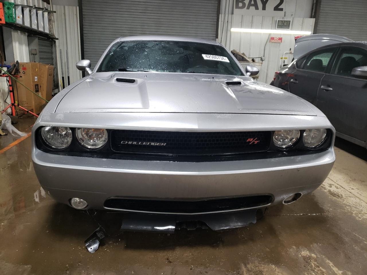 Photo 4 VIN: 2C3CDYBT7DH670318 - DODGE CHALLENGER 