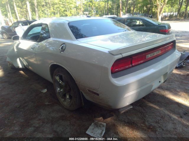 Photo 2 VIN: 2C3CDYBT8CH170246 - DODGE CHALLENGER 