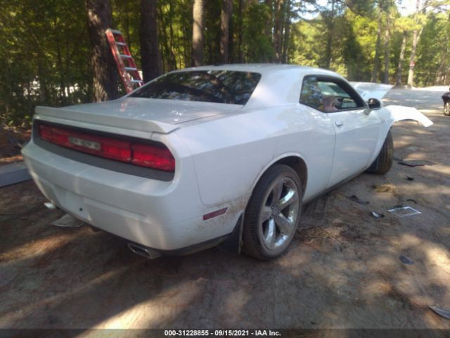 Photo 3 VIN: 2C3CDYBT8CH170246 - DODGE CHALLENGER 