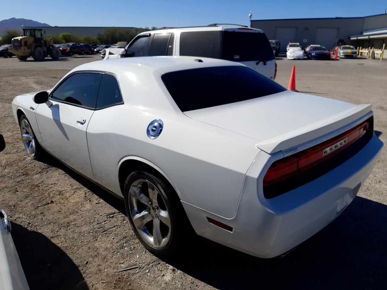 Photo 1 VIN: 2C3CDYBT8DH530584 - DODGE CHALLENGER 