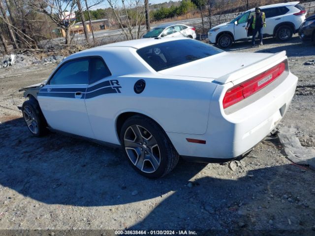 Photo 2 VIN: 2C3CDYBT8DH574004 - DODGE CHALLENGER 