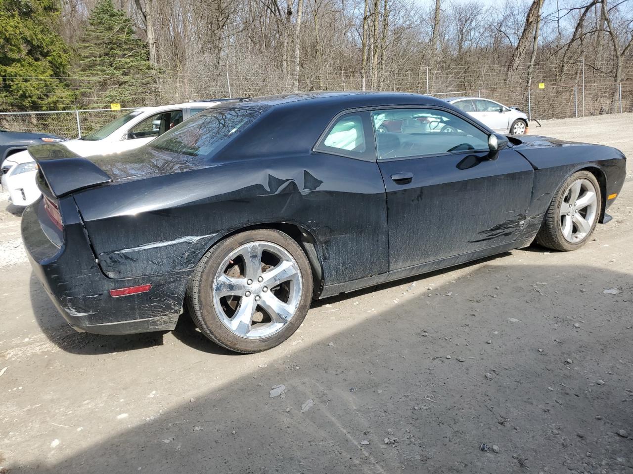 Photo 2 VIN: 2C3CDYBT8EH184960 - DODGE CHALLENGER 