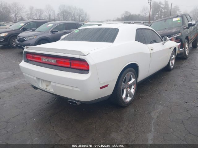 Photo 3 VIN: 2C3CDYBT9DH554067 - DODGE CHALLENGER 