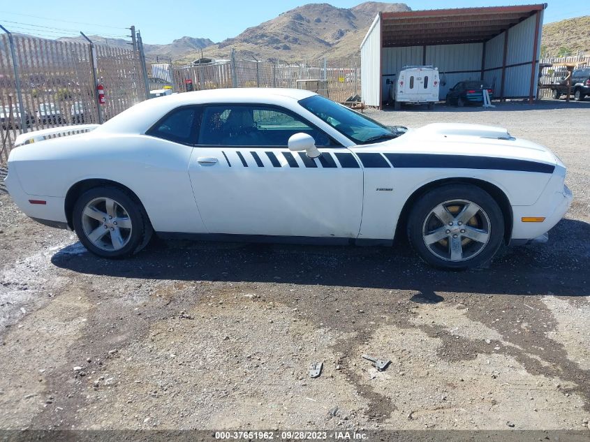 Photo 12 VIN: 2C3CDYBT9EH251274 - DODGE CHALLENGER 