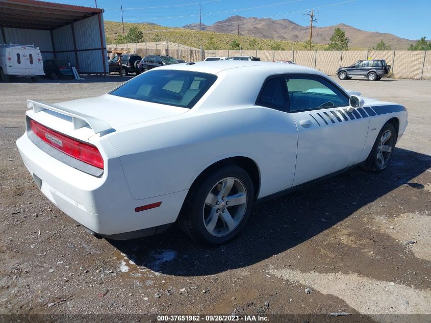 Photo 3 VIN: 2C3CDYBT9EH251274 - DODGE CHALLENGER 