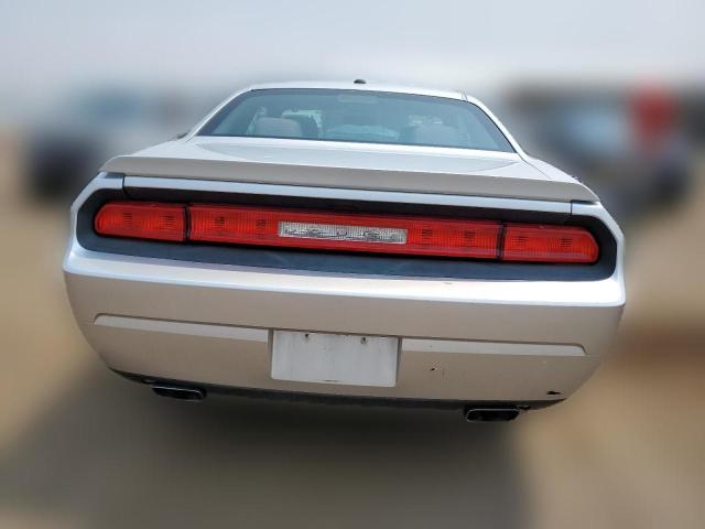 Photo 5 VIN: 2C3CDYBTXCH254763 - DODGE CHALLENGER 