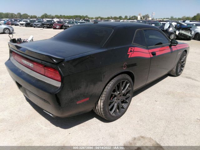 Photo 3 VIN: 2C3CDYBTXDH535916 - DODGE CHALLENGER 