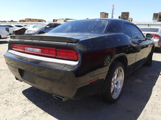 Photo 3 VIN: 2C3CDYBTXDH562856 - DODGE CHALLENGER 