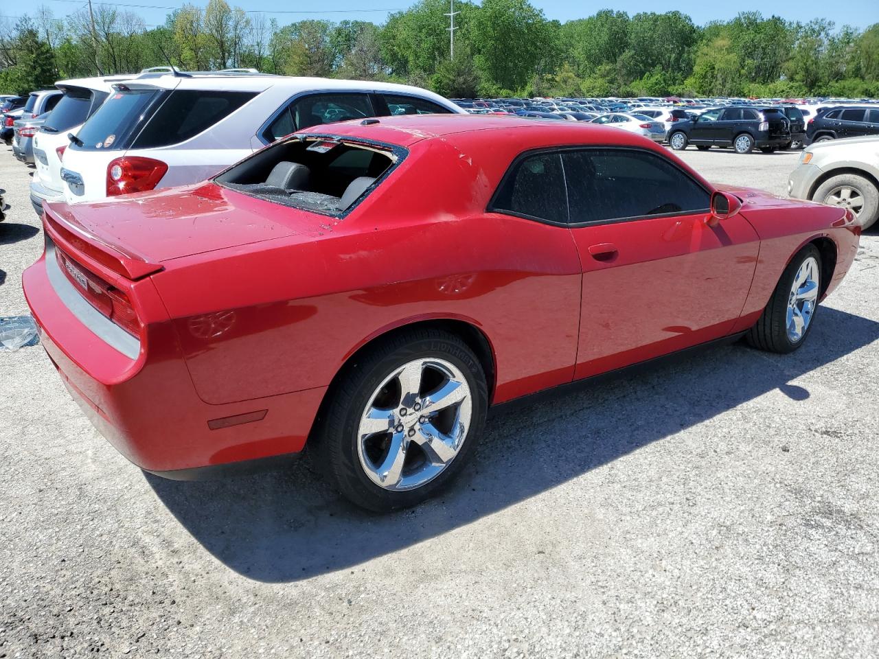 Photo 2 VIN: 2C3CDYBTXDH575347 - DODGE CHALLENGER 