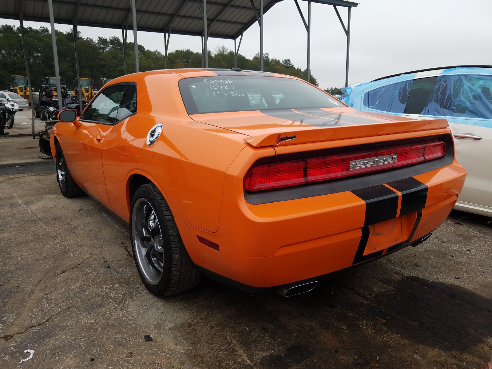 Photo 2 VIN: 2C3CDYBTXEH158196 - DODGE CHALLENGER 