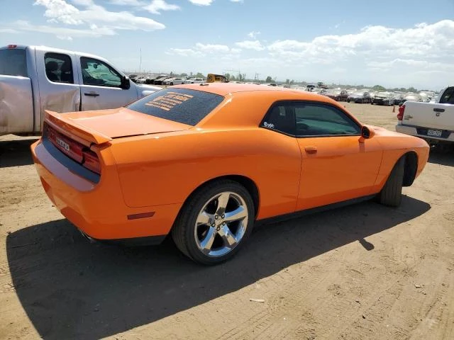 Photo 2 VIN: 2C3CDYBTXEH163592 - DODGE CHALLENGER 