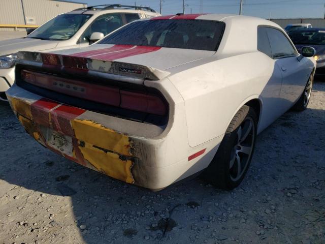 Photo 3 VIN: 2C3CDYCJ1DH605803 - DODGE CHALLENGER 