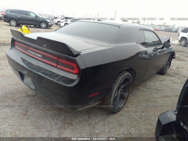 Photo 3 VIN: 2C3CDYDJXDH687965 - DODGE CHALLENGER 