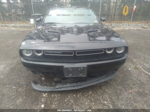 Photo 5 VIN: 2C3CDZAG0GH108324 - DODGE CHALLENGER 