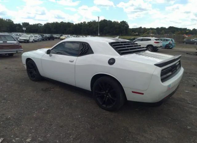 Photo 2 VIN: 2C3CDZAG0GH167969 - DODGE CHALLENGER 