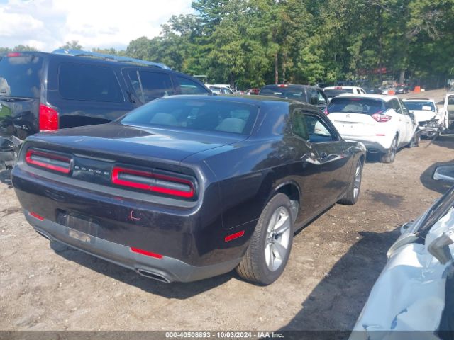 Photo 3 VIN: 2C3CDZAG0GH240001 - DODGE CHALLENGER 