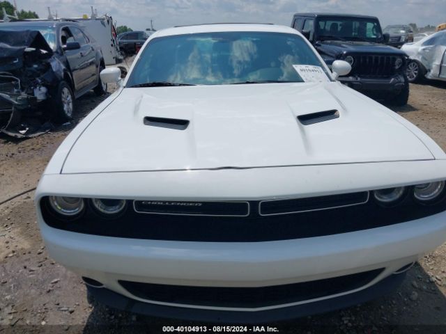 Photo 5 VIN: 2C3CDZAG0GH338493 - DODGE CHALLENGER 