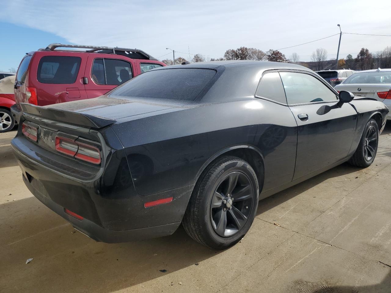 Photo 2 VIN: 2C3CDZAG0JH127818 - DODGE CHALLENGER 